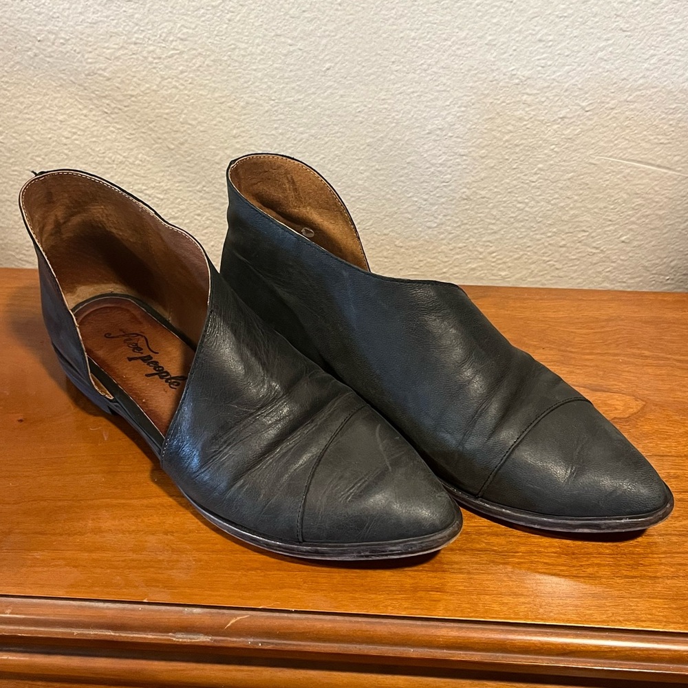 Free People Black Royale Flat